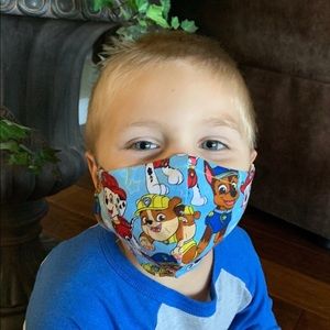 Kid face mask / mouth covering (non medical)